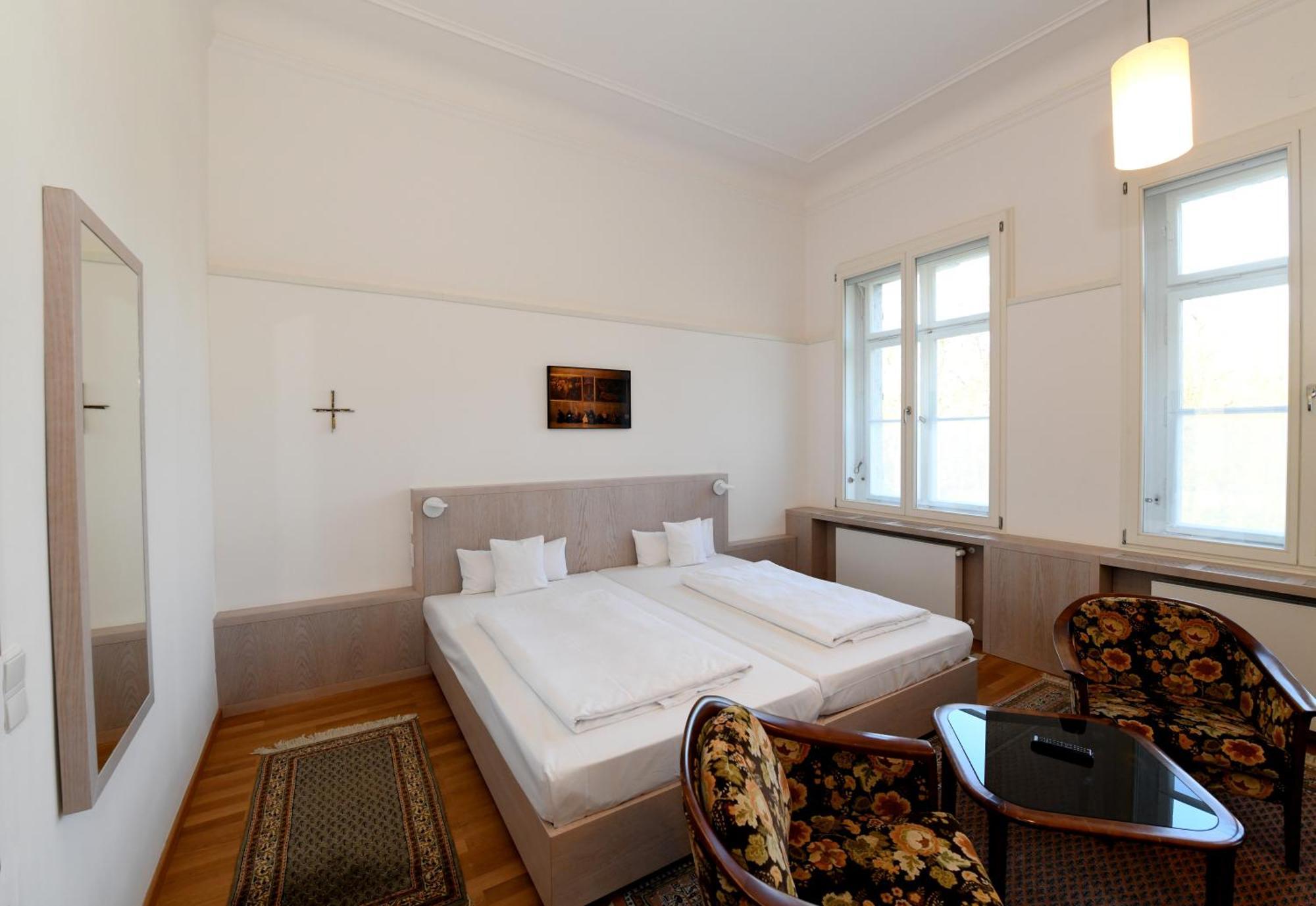 Gaestehaus Der Katholischen Akademie In Bayern มิวนิก ภายนอก รูปภาพ