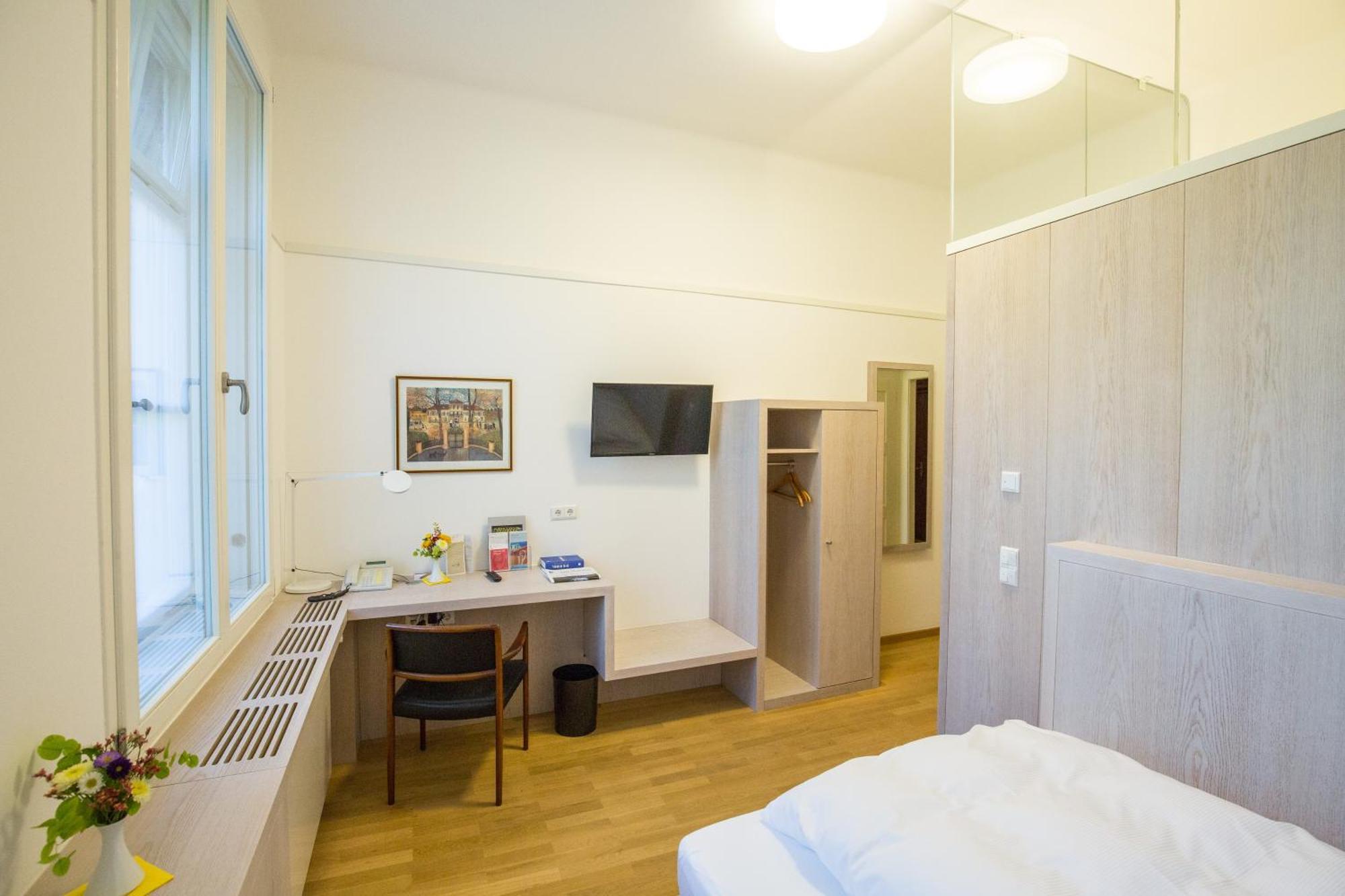 Gaestehaus Der Katholischen Akademie In Bayern มิวนิก ภายนอก รูปภาพ