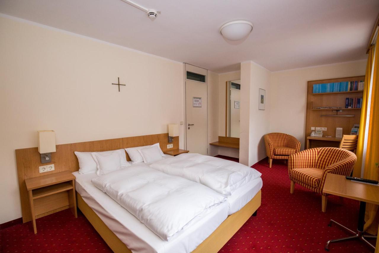Gaestehaus Der Katholischen Akademie In Bayern มิวนิก ภายนอก รูปภาพ